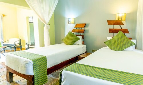 weruweru river lodge 2