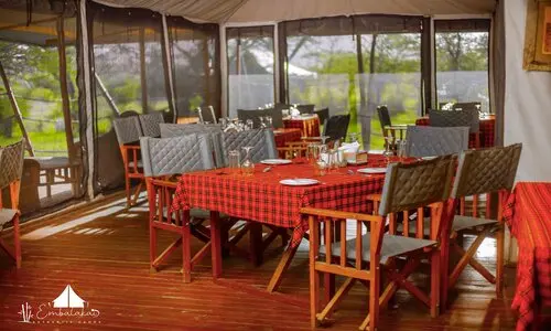 embalakai tented camp serengeti hk3