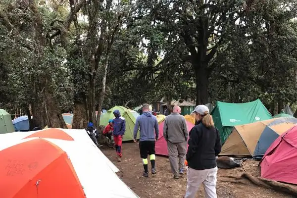mount kilimanjaro camps hk1