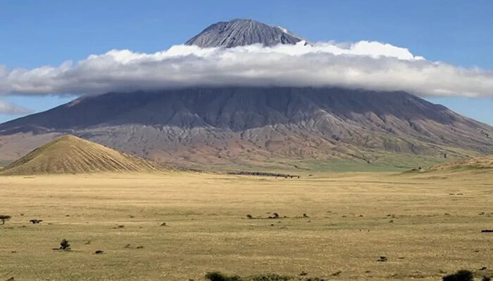 Mount Ol Doinyo Lengai Trek & Lake Natron Adventure