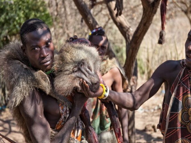 huzabe tribe safari tanzania