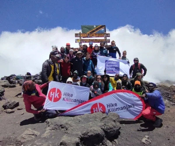 mount kilimanjaro uhuru peak hk1