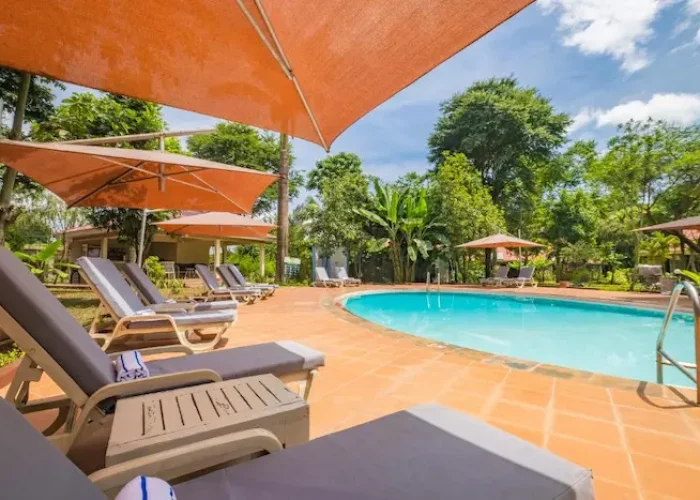 planet lodge hk1